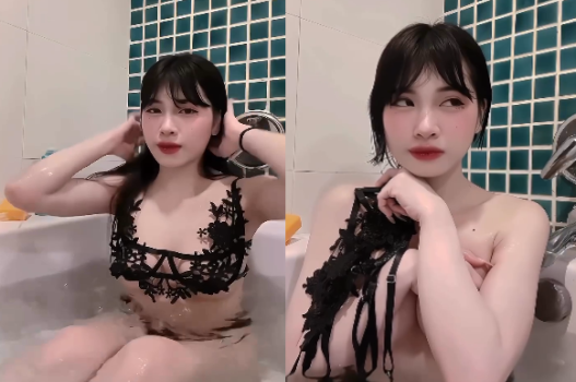 Cảnh nóng chất lượng cao với cô gái xinh da trắng ngần